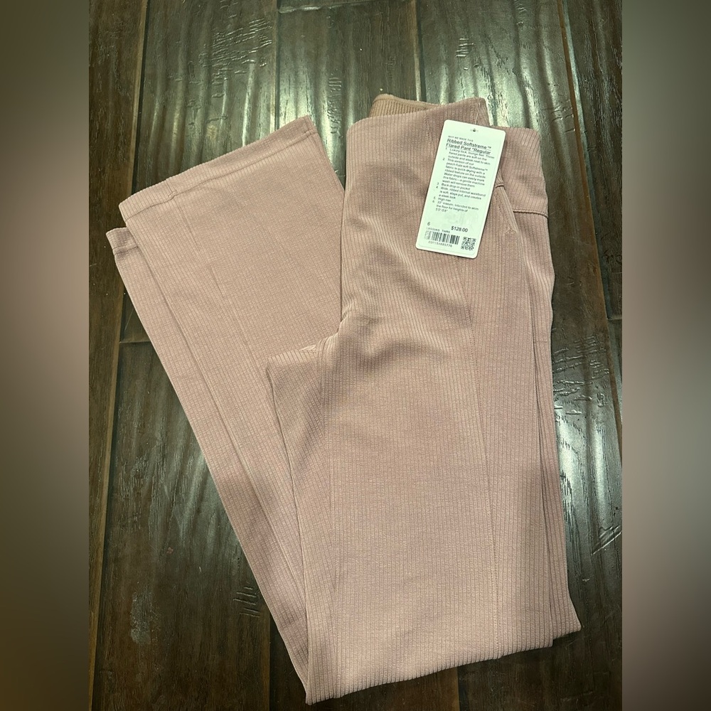 lululemon athletica Pink Ribbed Leggings - Picture 3 of 5